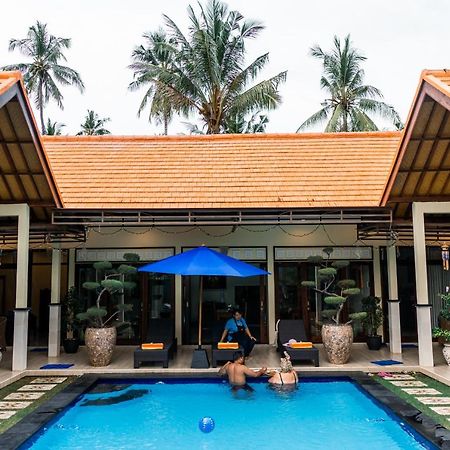 Hotel Mias Jungle House Lovina Exterior foto
