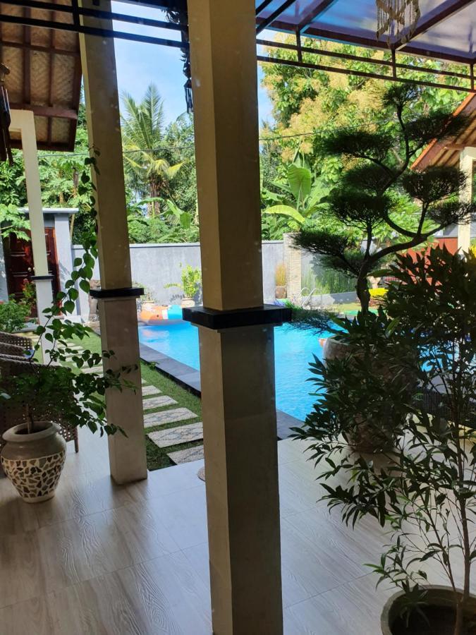 Hotel Mias Jungle House Lovina Exterior foto